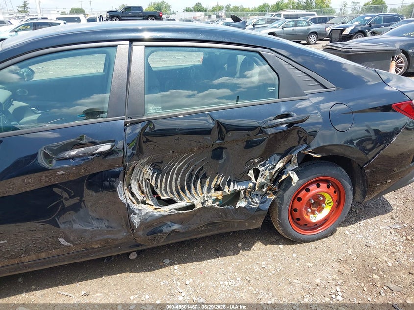 2021 Hyundai Elantra VIN KMHLM4AG9MU127361 IAAI salvage auction — LEFT SIDE, Salvage Title, sold $1,800 on 2026-07-23 (photo 6)