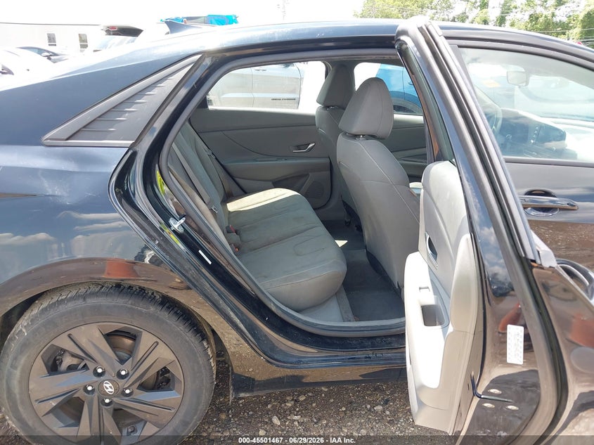 2021 Hyundai Elantra VIN KMHLM4AG9MU127361 IAAI salvage auction — LEFT SIDE, Salvage Title, sold $1,800 on 2026-07-23 (photo 8)
