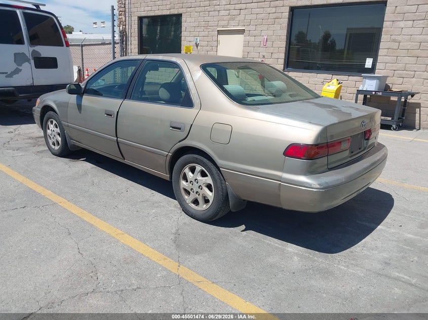 1999 Toyota Camry VIN JT2BF22K4X0148947 IAAI salvage auction — RIGHT FRONT, Salvage (California), sold $425 on 2026-07-13 (photo 3)