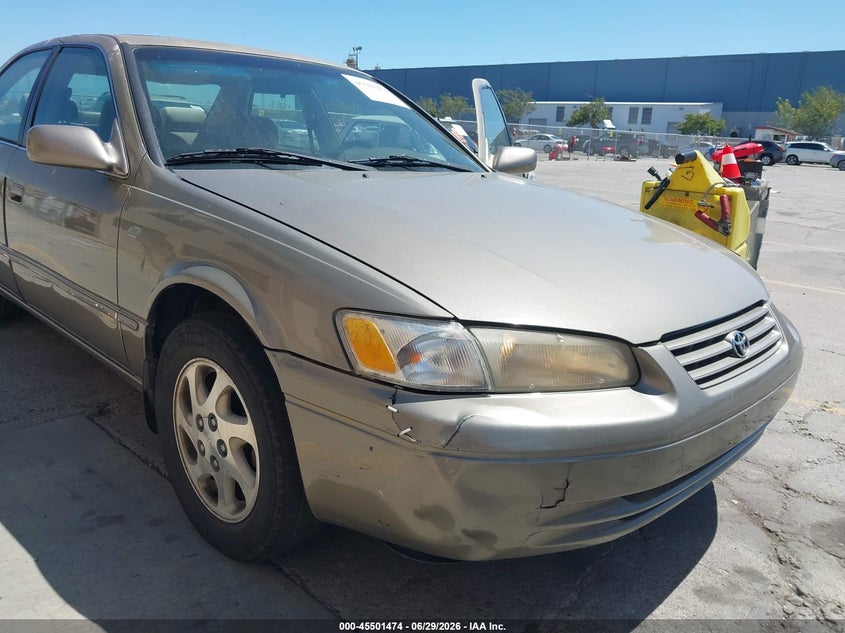 1999 Toyota Camry VIN JT2BF22K4X0148947 IAAI salvage auction — RIGHT FRONT, Salvage (California), sold $425 on 2026-07-13 (photo 6)