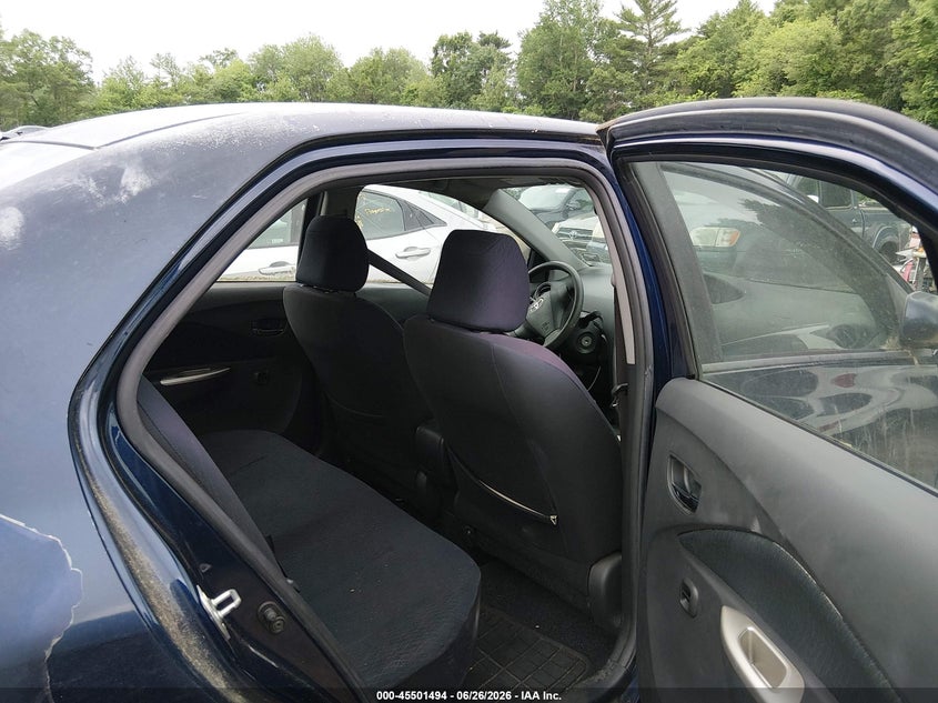 2007 Toyota Yaris VIN JTDBT923371079695 IAAI salvage auction — NORMAL WEAR, Clear (Massachusetts), sold $225 on 2026-07-14 (photo 8)