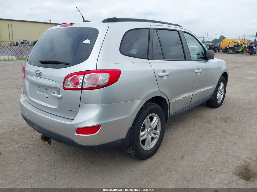 2012 Hyundai Santa fe VIN 5XYZGDAG1CG116537 IAAI salvage auction — NORMAL WEAR, Clear (Michigan), sold $1,450 on 2026-07-16 (photo 4)