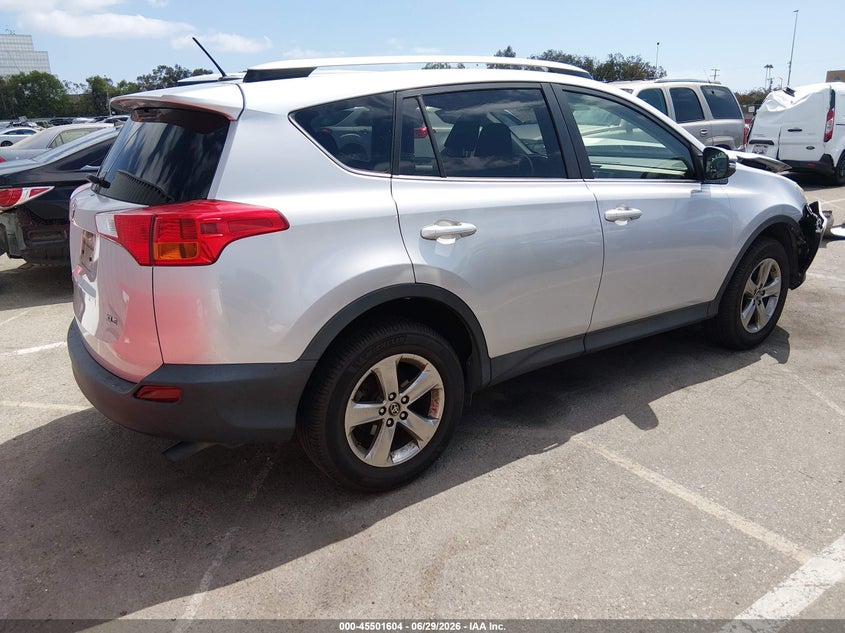 2015 Toyota Rav 4 VIN JTMWFREV5FD067499 IAAI salvage auction — FRONT END, Salvage Title, sold $3,350 on 2026-07-16 (photo 4)