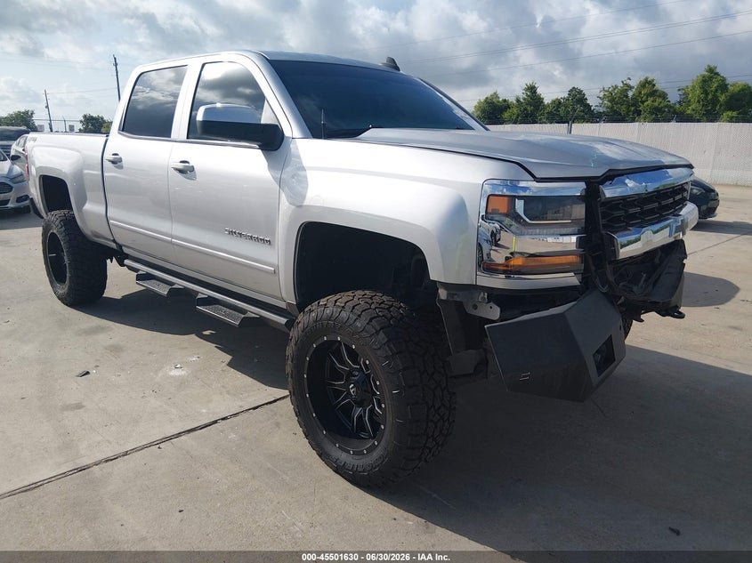 2018 Chevrolet Silverado VIN 1GCUKREC6JF149885 — IAAI salvage auction photo