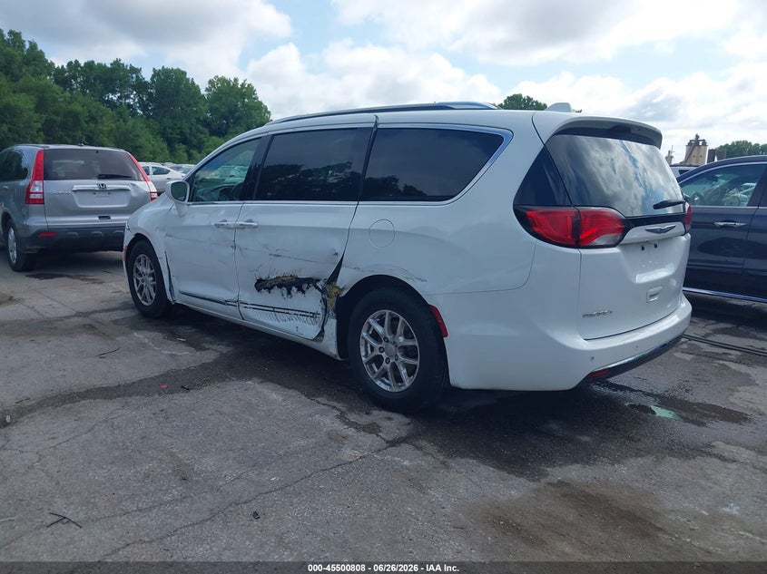 2020 Chrysler Pacifica VIN 2C4RC1BG0LR271844 IAAI salvage auction — SIDE, Salvage Title, sold $1,100 on 2026-09-02 (photo 3)