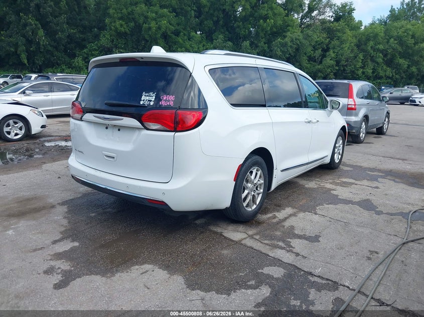 2020 Chrysler Pacifica VIN 2C4RC1BG0LR271844 IAAI salvage auction — SIDE, Salvage Title, sold $1,100 on 2026-09-02 (photo 4)