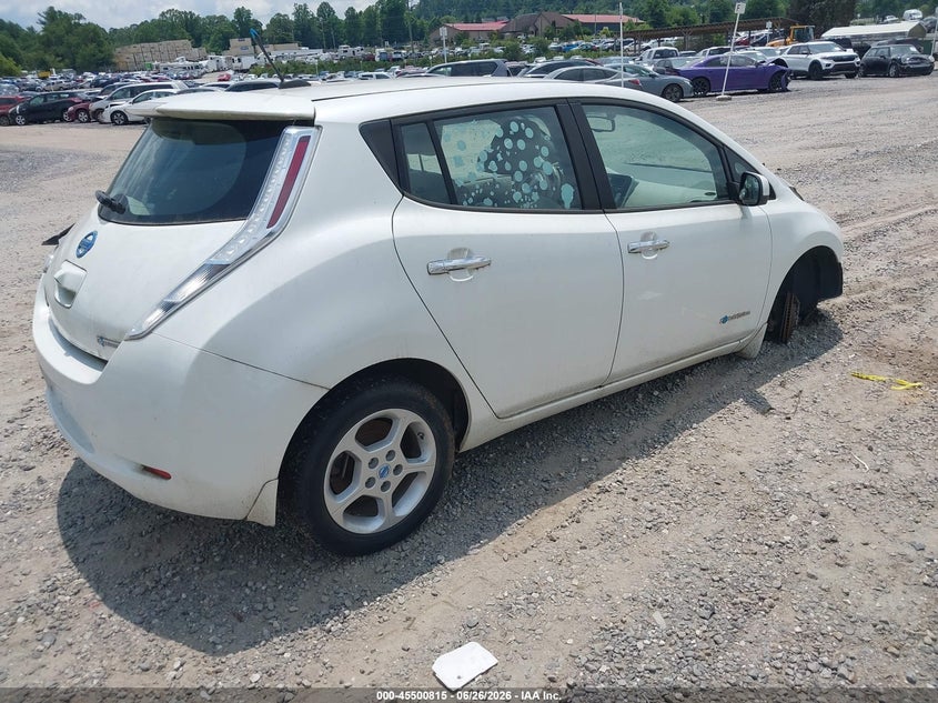 2013 Nissan Leaf VIN 1N4AZ0CP7DC418567 IAAI salvage auction — NORMAL WEAR, Clear (North Carolina), sold $400 on 2026-07-10 (photo 4)