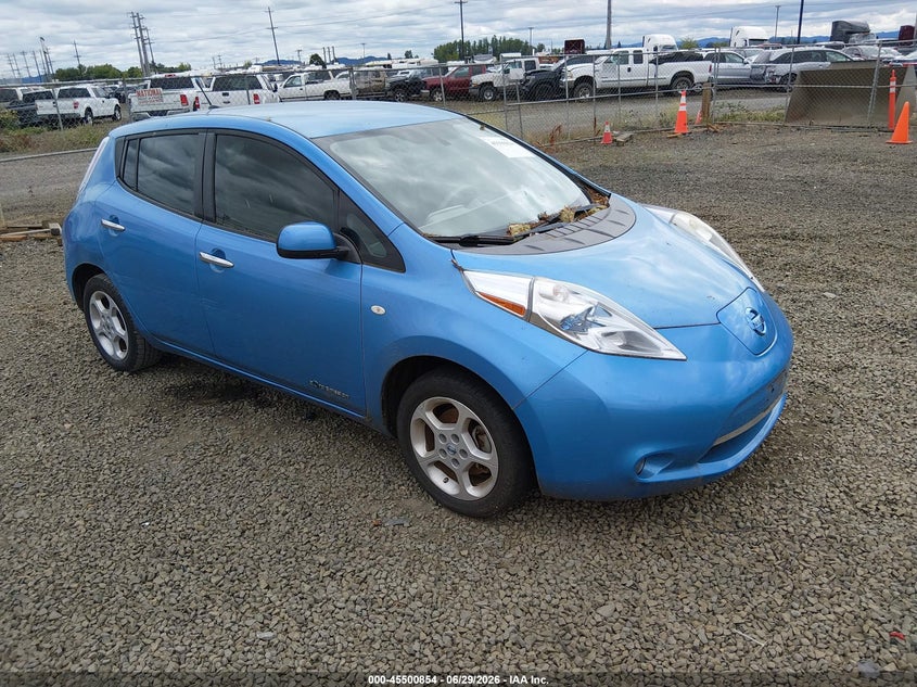 2012 Nissan Leaf VIN JN1AZ0CP7CT022781 IAAI salvage auction — NORMAL WEAR, Clear - Public Restricted (Oregon), sold $300 on 2026-07-13 (photo 1)