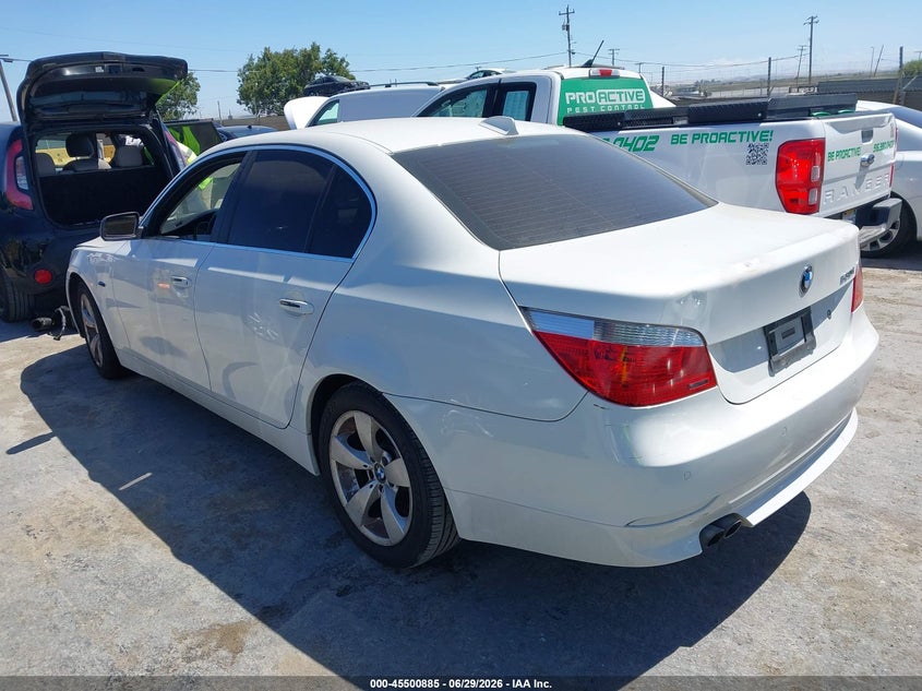 2007 BMW 5 series VIN WBANE73557CM46173 IAAI salvage auction — NORMAL WEAR, Clear - Dealer Only (California), sold $375 on 2026-07-09 (photo 3)