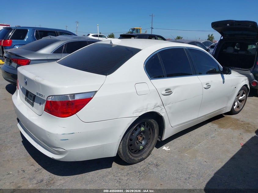 2007 BMW 5 series VIN WBANE73557CM46173 IAAI salvage auction — NORMAL WEAR, Clear - Dealer Only (California), sold $375 on 2026-07-09 (photo 4)