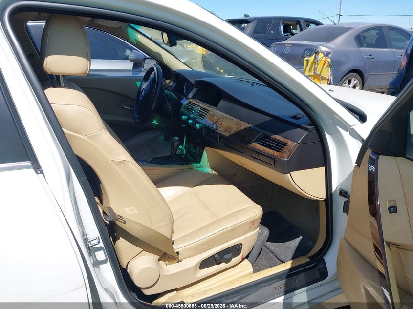 2007 BMW 5 series VIN WBANE73557CM46173 IAAI salvage auction — NORMAL WEAR, Clear - Dealer Only (California), sold $375 on 2026-07-09 (photo 5)