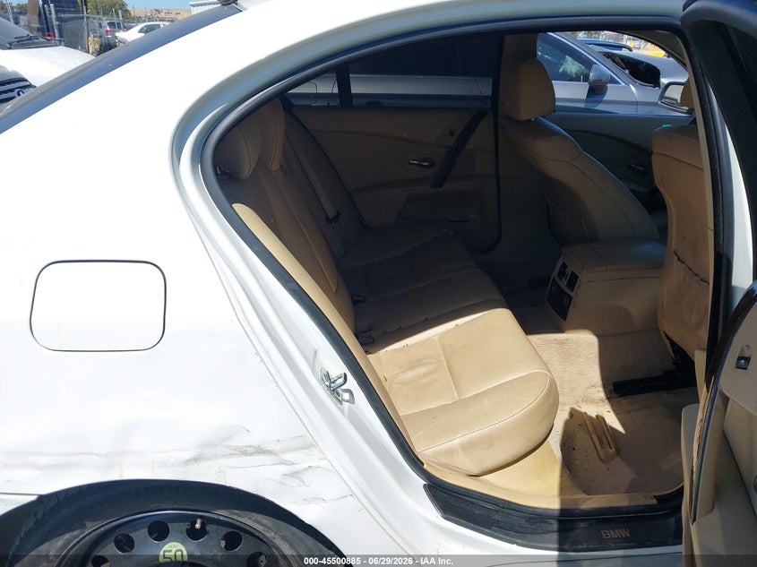 2007 BMW 5 series VIN WBANE73557CM46173 IAAI salvage auction — NORMAL WEAR, Clear - Dealer Only (California), sold $375 on 2026-07-09 (photo 8)