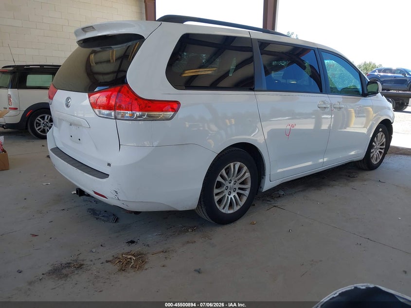 2011 Toyota Sienna VIN 5TDYK3DC8BS082983 IAAI salvage auction — LEFT FRONT, Bill Of Sale (Washington), sold $3,950 on 2026-07-15 (photo 4)