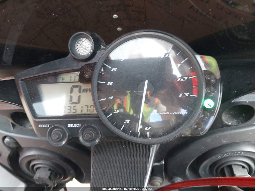 2003 Yamaha Yzfr1 VIN JYARN10E33A012454 IAAI salvage auction — LEFT FRONT, Clear (Massachusetts), sold $25 on 2026-07-22 (photo 7)