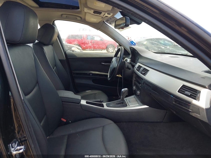 2008 BMW 3 series VIN WBAVA37548NL50734 IAAI salvage auction — FRONT END, Salvage (California), sold $875 on 2026-07-29 (photo 5)