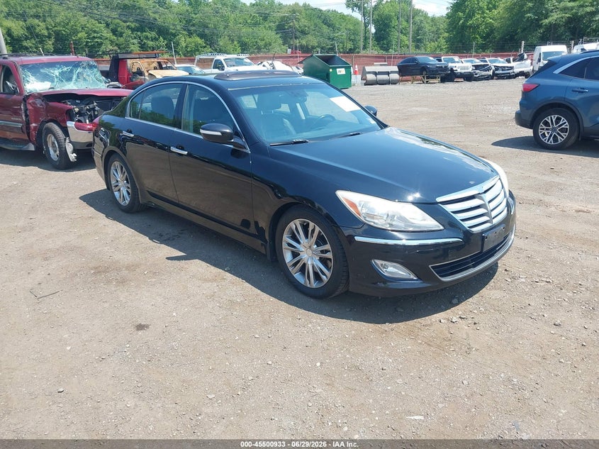 2013 Hyundai Genesis VIN KMHGC4DD3DU249333 IAAI salvage auction — LEFT & RIGHT, Salvage (Idaho), sold $1,325 on 2026-07-15 (photo 1)