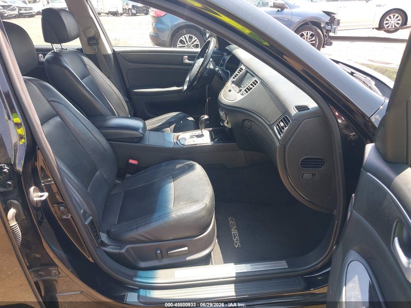 2013 Hyundai Genesis VIN KMHGC4DD3DU249333 IAAI salvage auction — LEFT & RIGHT, Salvage (Idaho), sold $1,325 on 2026-07-15 (photo 5)