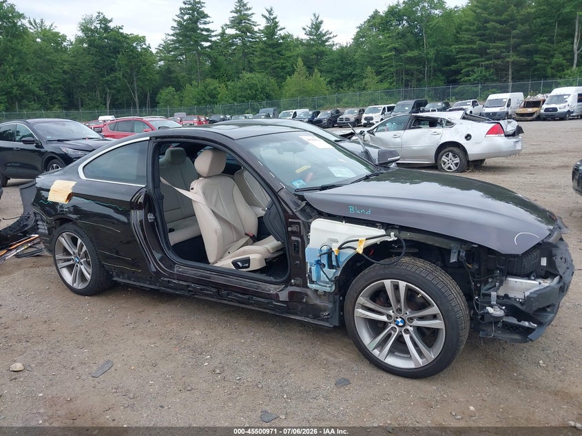 2017 BMW 4er VIN WBA4R9C5XHK878504 IAAI salvage auction — SIDE, Salvage Title, sold $2,800 on 2026-07-23 (photo 6)