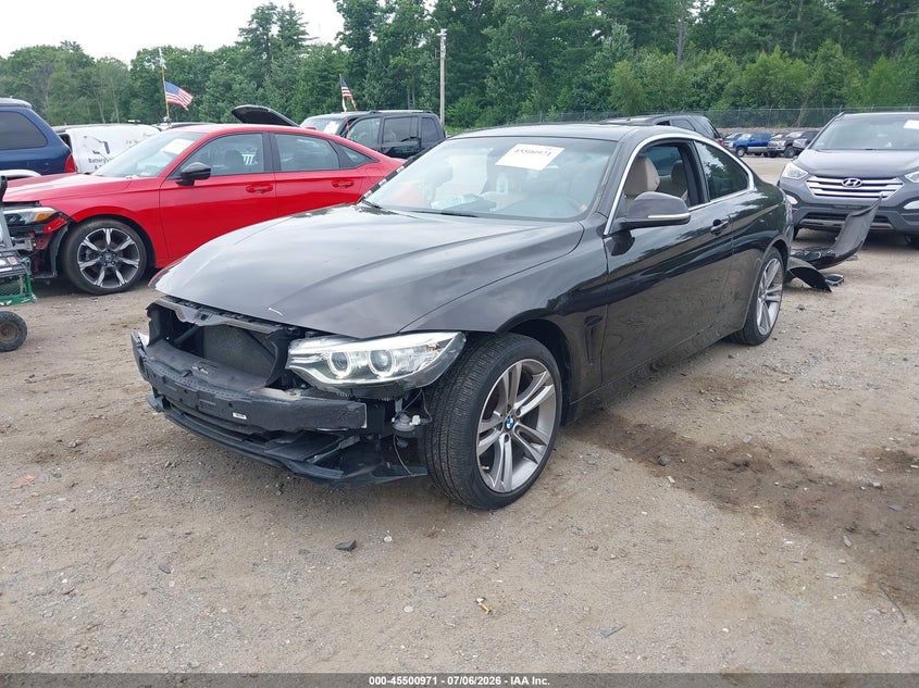 2017 BMW 4er VIN WBA4R9C5XHK878504 IAAI salvage auction — SIDE, Salvage Title, sold $2,800 on 2026-07-23 (photo 2)