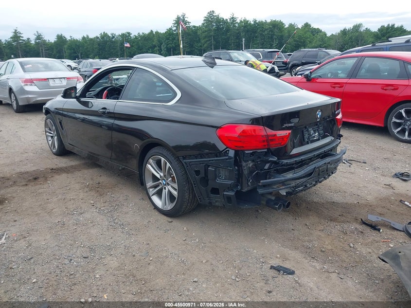 2017 BMW 4er VIN WBA4R9C5XHK878504 IAAI salvage auction — SIDE, Salvage Title, sold $2,800 on 2026-07-23 (photo 3)