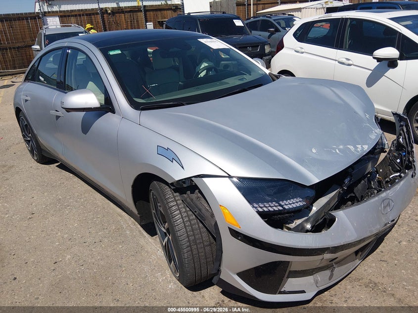 2025 Hyundai Ioniq 6 VIN KMHM54AC2SA096791 — IAAI salvage auction photo