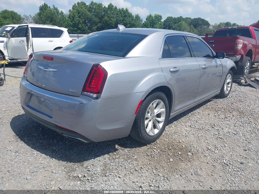 2016 Chrysler 300 VIN 2C3CCAAG0GH238205 IAAI salvage auction — FRONT END, Salvage Title, sold $1,400 on 2026-08-26 (photo 4)