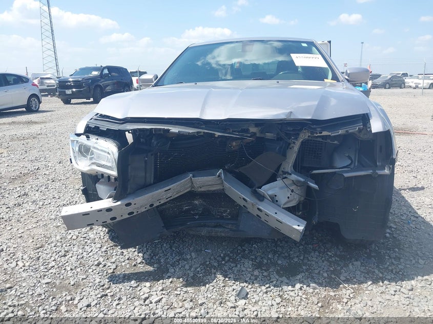 2016 Chrysler 300 VIN 2C3CCAAG0GH238205 IAAI salvage auction — FRONT END, Salvage Title, sold $1,400 on 2026-08-26 (photo 6)