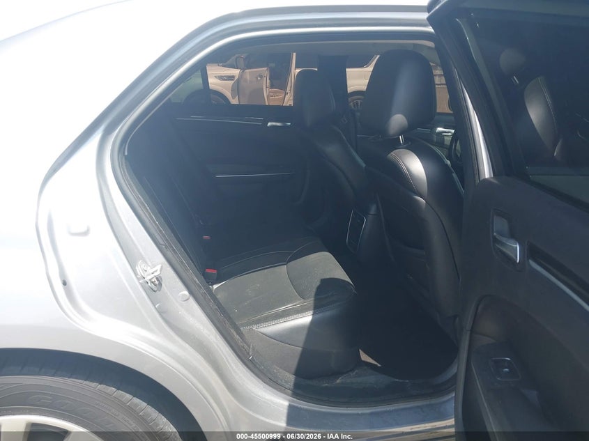 2016 Chrysler 300 VIN 2C3CCAAG0GH238205 IAAI salvage auction — FRONT END, Salvage Title, sold $1,400 on 2026-08-26 (photo 8)
