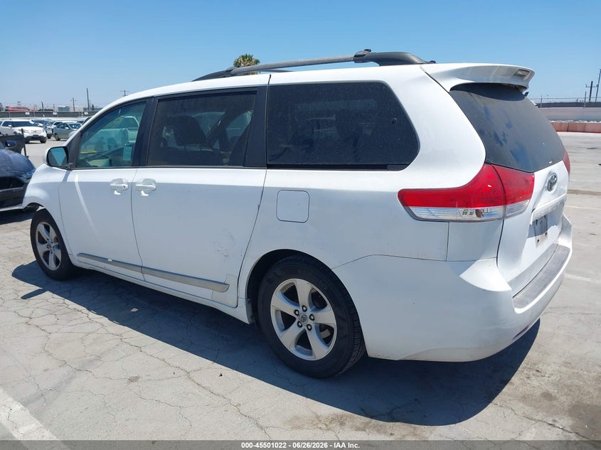 2011 Toyota Sienna VIN 5TDKK3DC0BS147332 IAAI salvage auction — FRONT & REAR, Salvage (California), sold $1,350 on 2026-07-22 (photo 3)