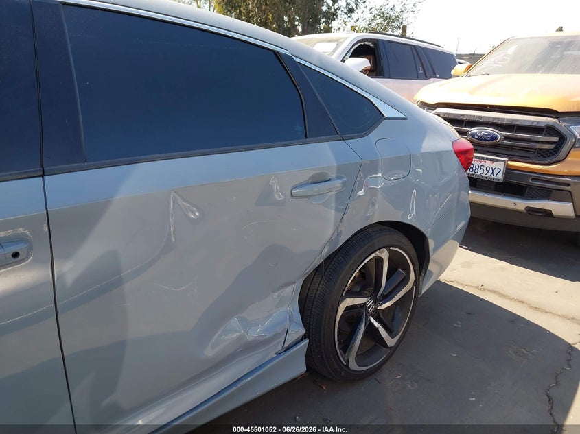 2021 Honda Accord VIN 1HGCV1F40MA051580 IAAI salvage auction — REAR END, Wait Title, sold $6,600 on 2026-07-31 (photo 6)