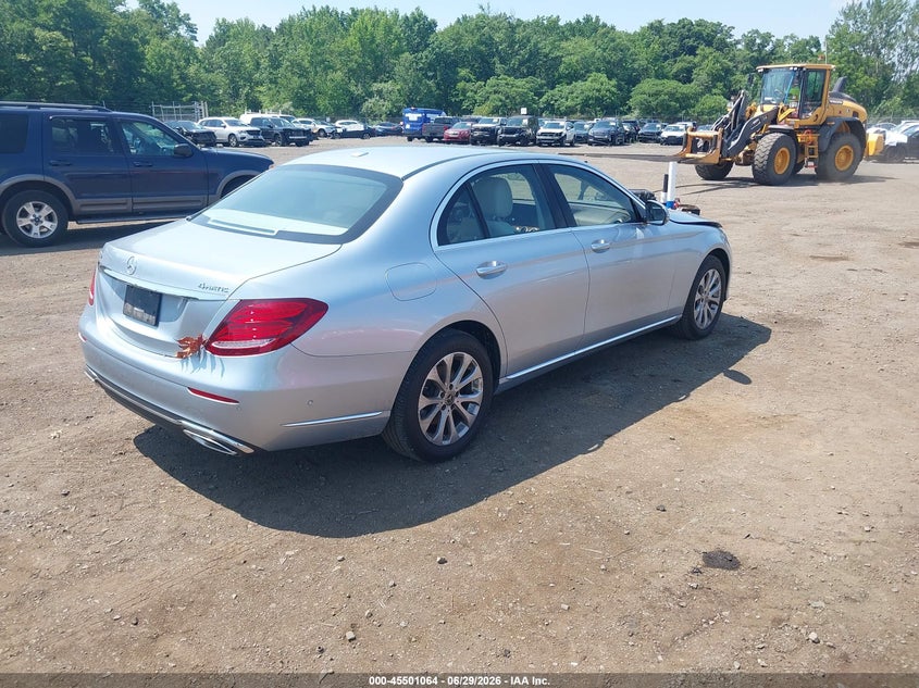 2018 Mercedes-benz E-klasse VIN WDDZF4KB7JA347998 IAAI salvage auction — FRONT END, Salvage Title, sold $7,825 on 2026-08-12 (photo 4)