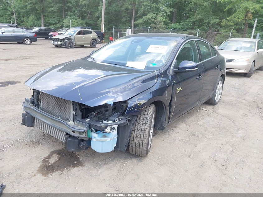 2016 Volvo S60 VIN YV126MFK2G2411240 IAAI salvage auction — FRONT END, Salvage - Greater Than 75% (Maryland), sold $25 on 2026-07-22 (photo 2)