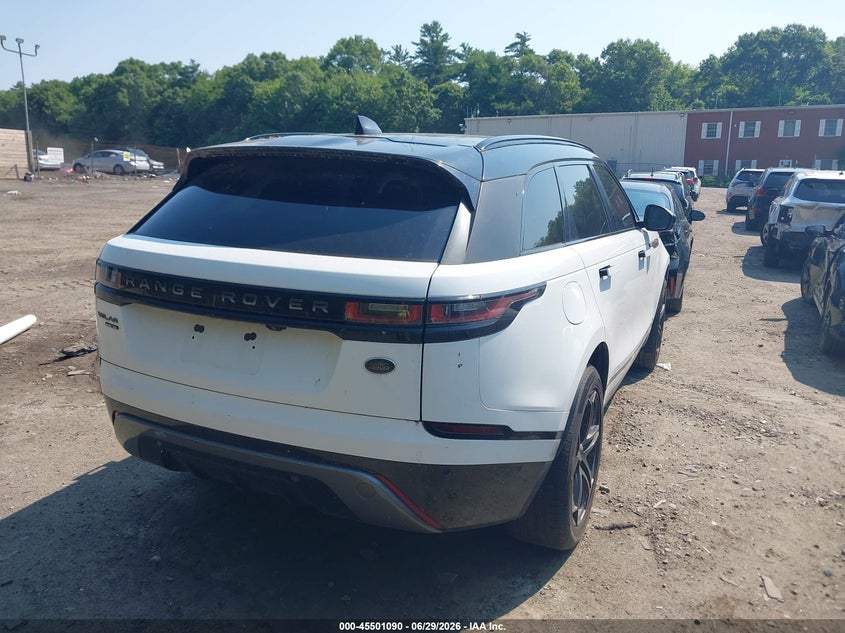 2018 Land rover Range rover velar VIN SALYL2RN8JA725788 IAAI salvage auction — NORMAL WEAR, Clear (Massachusetts), sold $6,875 on 2026-07-28 (photo 4)
