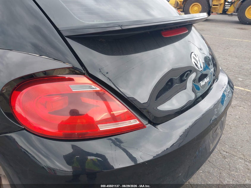 2013 Volkswagen Beetle VIN 3VWVT7AT6DM680713 IAAI salvage auction — LEFT REAR, Salvage (Oregon), sold $1,750 on 2026-09-11 (photo 6)