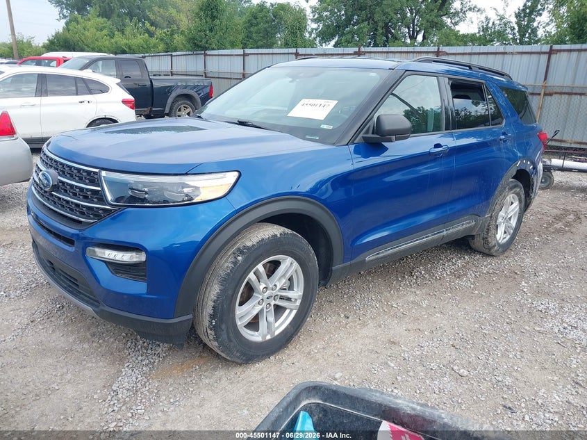 2021 Ford Explorer VIN 1FMSK8DH9MGC38441 IAAI salvage auction — REAR END, Salvage (Ohio), sold $7,900 on 2026-07-09 (photo 2)