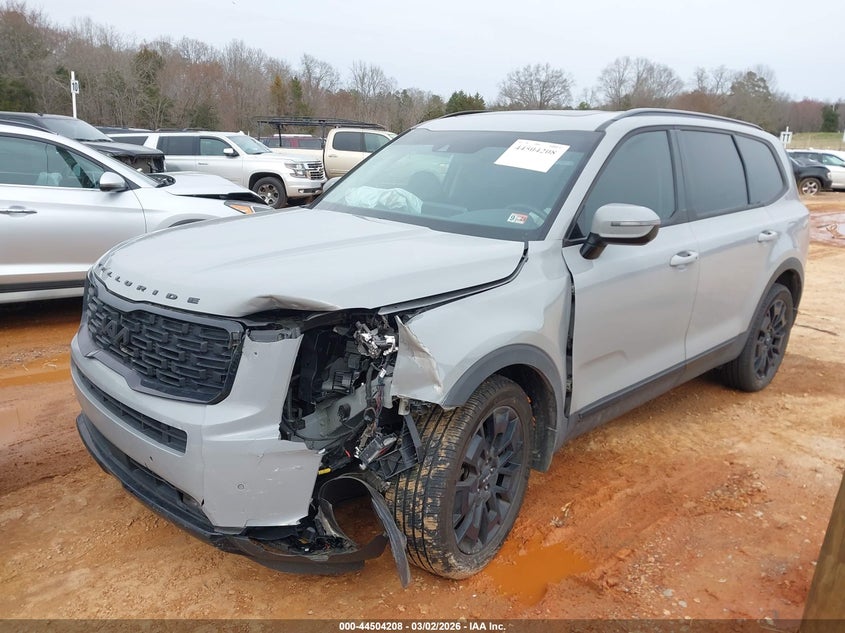 2022 Kia Telluride VIN 5XYP5DHC6NG263293 IAAI salvage auction — LEFT FRONT, Salvage Title, sold $7,000 on 2026-07-06 (photo 2)