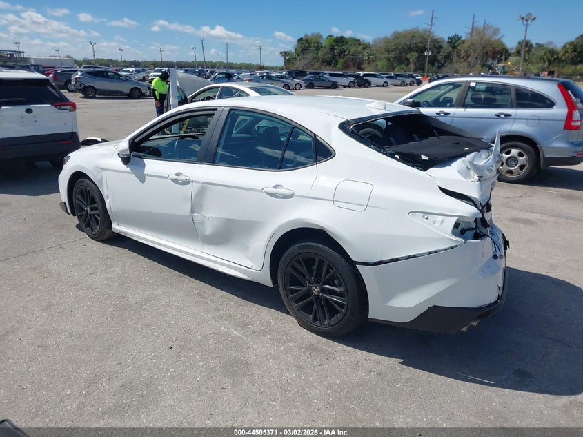2025 Toyota Camry VIN 4T1DAACK3SU524011 IAAI salvage auction — REAR END, Salvage Title, sold $8,200 on 2026-08-01 (photo 3)