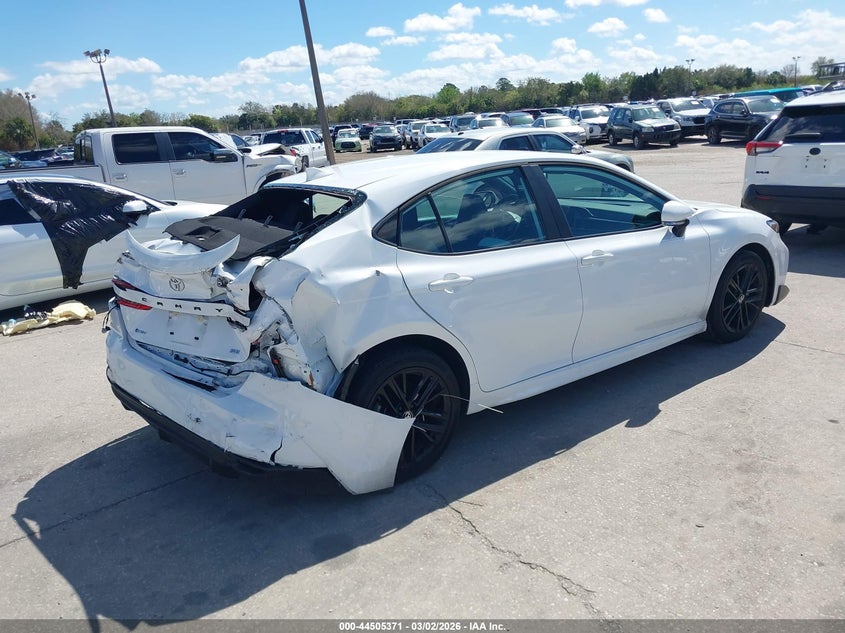 2025 Toyota Camry VIN 4T1DAACK3SU524011 IAAI salvage auction — REAR END, Salvage Title, sold $8,200 on 2026-08-01 (photo 4)