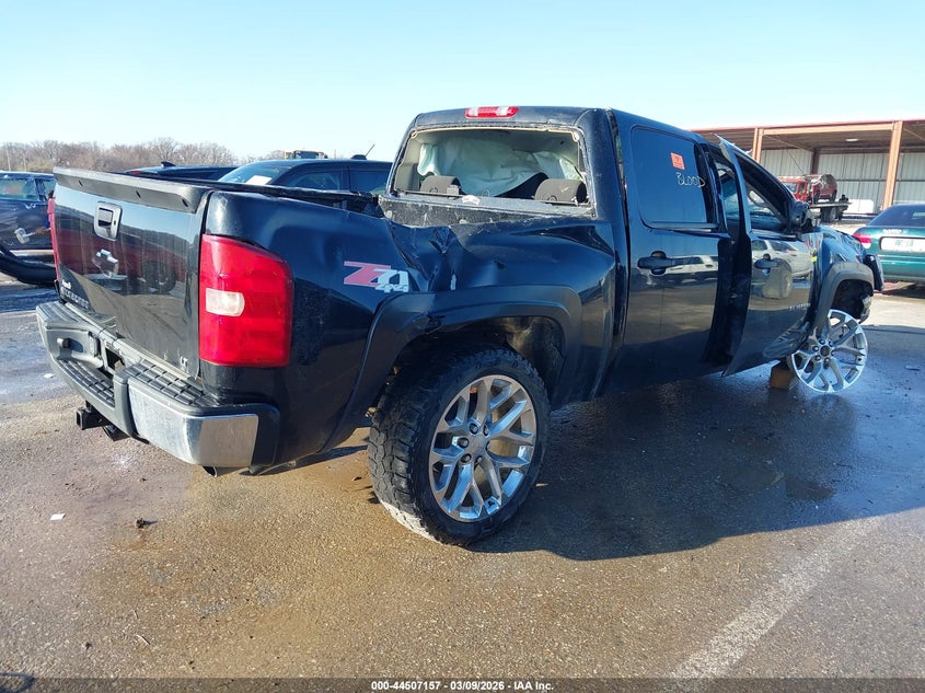 2010 Chevrolet Silverado VIN 3GCRKSE3XAG246535 IAAI salvage auction — ROLLOVER, Junk (Missouri), sold $400 on 2026-07-17 (photo 4)