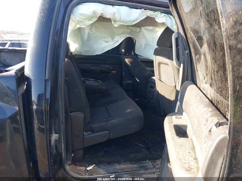 2010 Chevrolet Silverado VIN 3GCRKSE3XAG246535 IAAI salvage auction — ROLLOVER, Junk (Missouri), sold $400 on 2026-07-17 (photo 8)