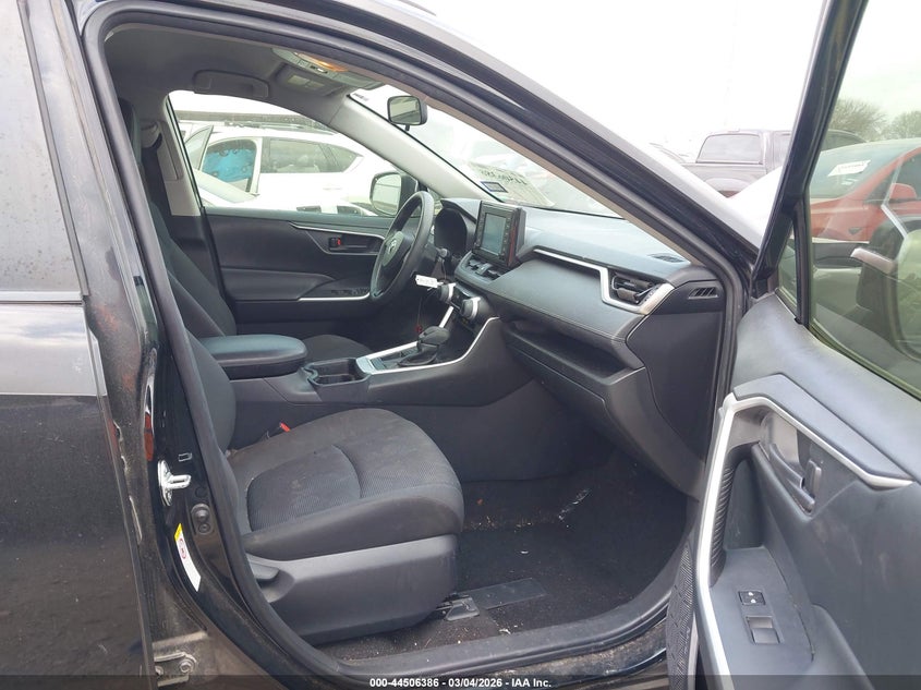 2019 Toyota Rav 4 VIN JTMH1RFV1KD507007 IAAI salvage auction — FRONT END, Salvage Title, sold $8,750 on 2026-07-21 (photo 5)