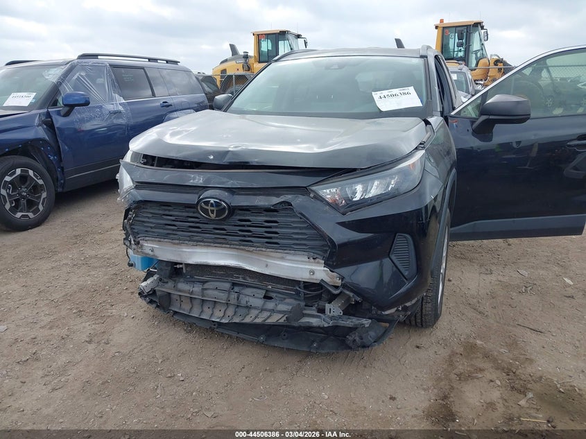 2019 Toyota Rav 4 VIN JTMH1RFV1KD507007 IAAI salvage auction — FRONT END, Salvage Title, sold $8,750 on 2026-07-21 (photo 6)