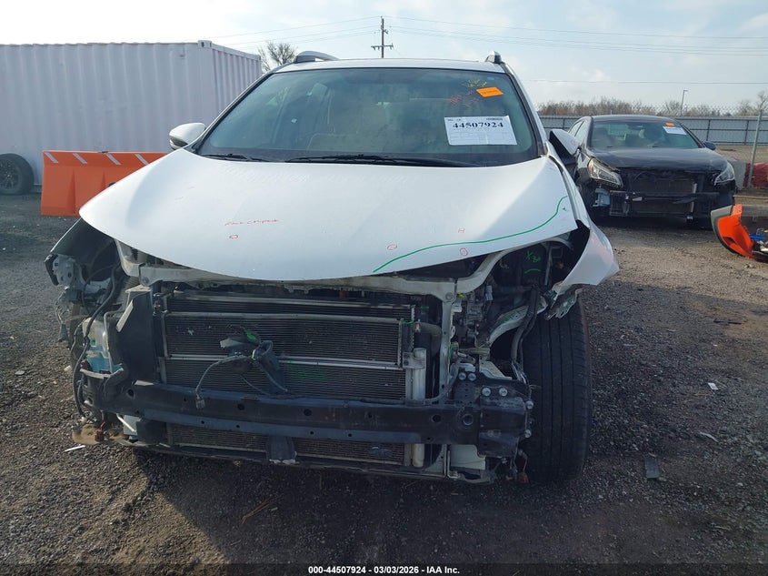 2016 Toyota Rav 4 VIN JTMRJREV2GD026406 IAAI salvage auction — FRONT END, Clear (Oklahoma), sold $1,900 on 2026-07-29 (photo 6)