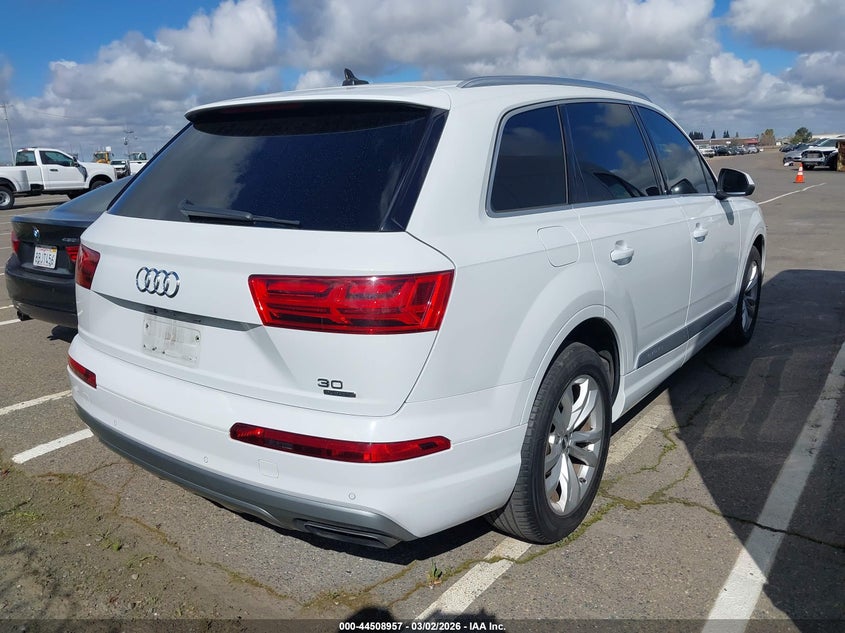 2017 Audi Q7 VIN WA1AAAF76HD005245 IAAI salvage auction — REPOSSESSION, Clear - Dealer Only (California), sold $4,800 on 2026-07-09 (photo 4)