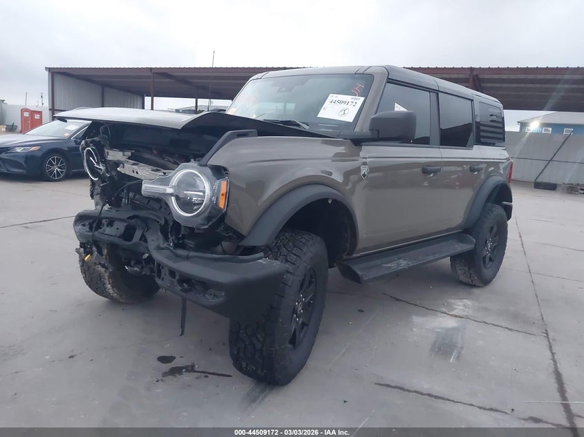 2025 Ford Bronco VIN 1FMDE7BH7SLA70283 IAAI salvage auction — FRONT END, Salvage Title, sold $16,925 on 2026-07-29 (photo 2)
