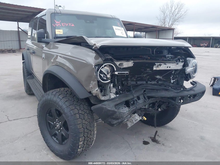 2025 Ford Bronco VIN 1FMDE7BH7SLA70283 IAAI salvage auction — FRONT END, Salvage Title, sold $16,925 on 2026-07-29 (photo 6)