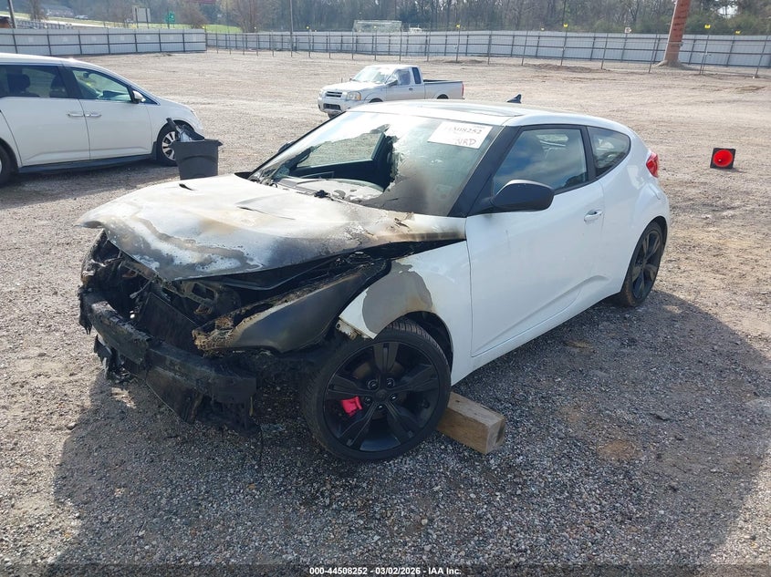 2015 Hyundai Veloster VIN KMHTC6AD8FU244713 IAAI salvage auction — ENGINE BURN, Salvage Title, sold $250 on 2026-07-13 (photo 2)