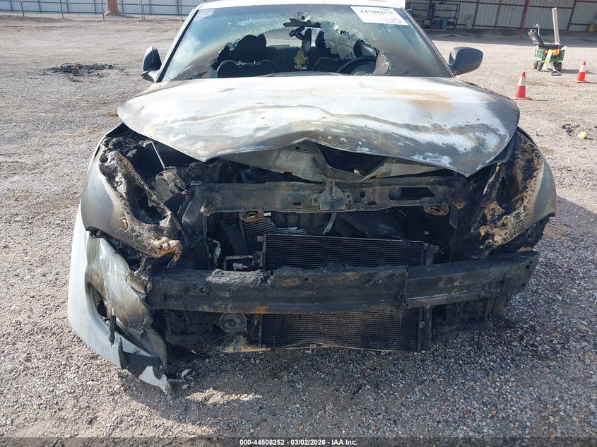 2015 Hyundai Veloster VIN KMHTC6AD8FU244713 IAAI salvage auction — ENGINE BURN, Salvage Title, sold $250 on 2026-07-13 (photo 6)
