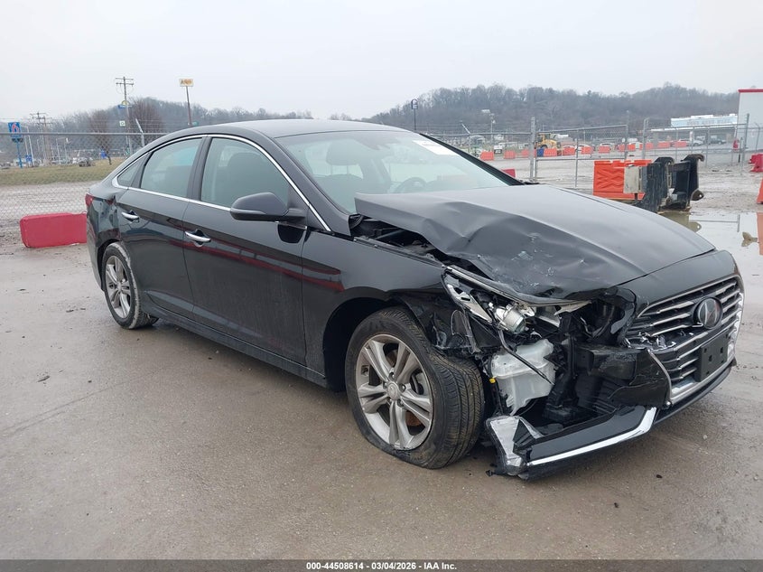 2018 Hyundai Sonata VIN 5NPE34AF6JH688534 IAAI salvage auction — RIGHT FRONT, Salvage (Illinois), sold $1,750 on 2026-07-31 (photo 1)