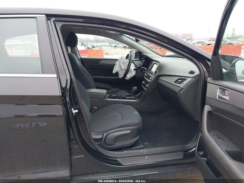 2018 Hyundai Sonata VIN 5NPE34AF6JH688534 IAAI salvage auction — RIGHT FRONT, Salvage (Illinois), sold $1,750 on 2026-07-31 (photo 5)